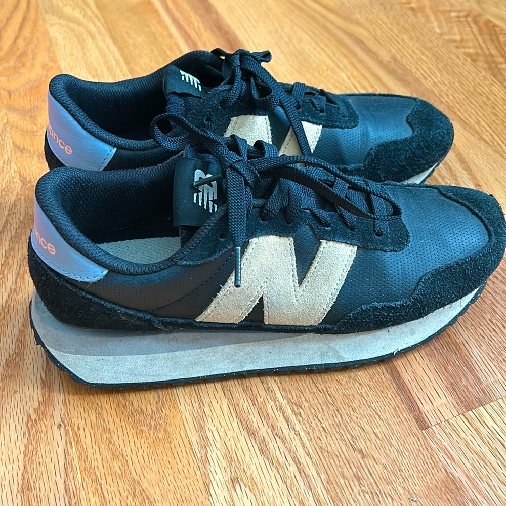 New Balance 237 Women Sneaker